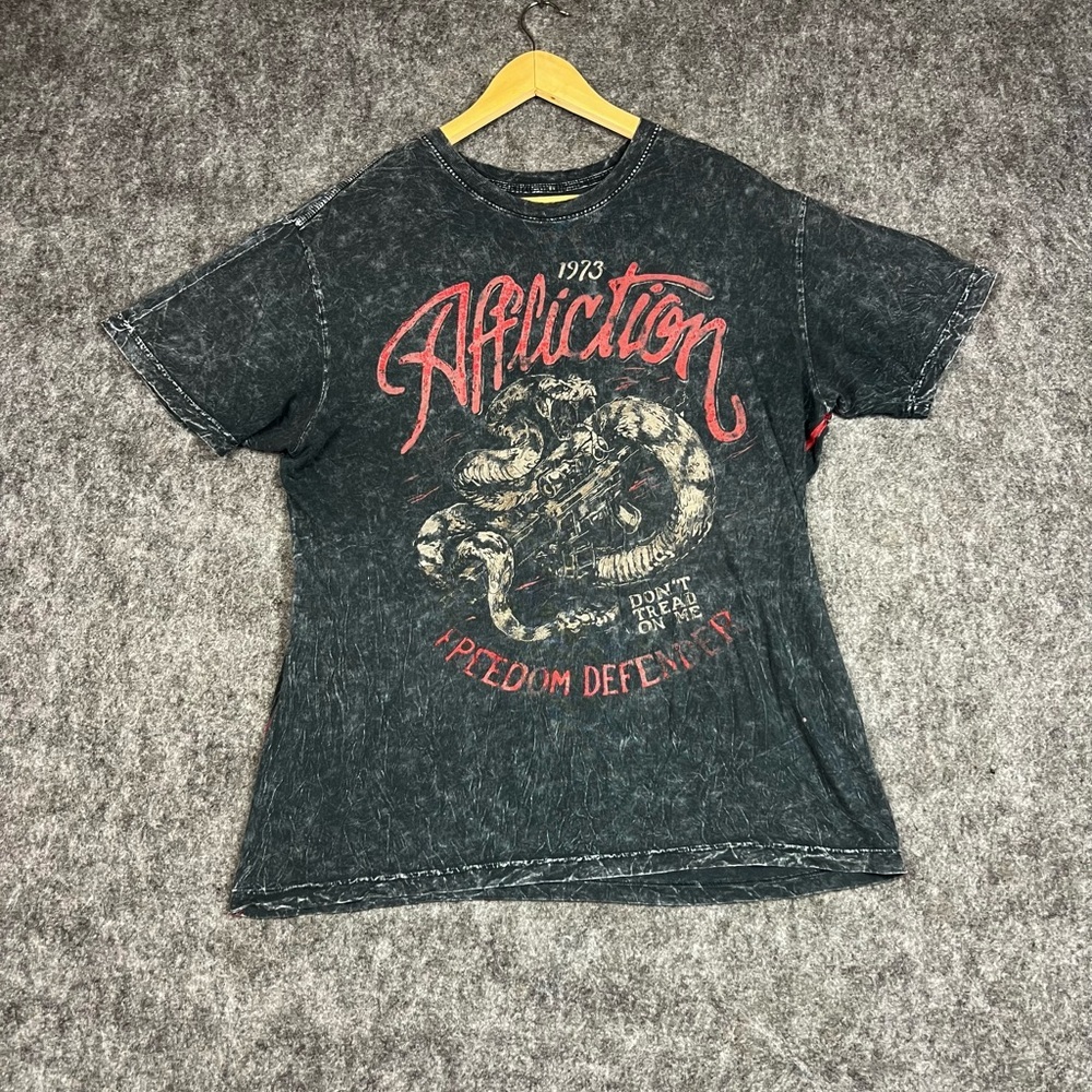 Affliction Black Graphic Freedom Defender Tee Size XL